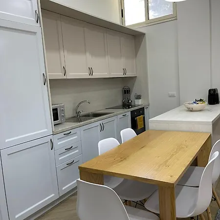 4 Apartment